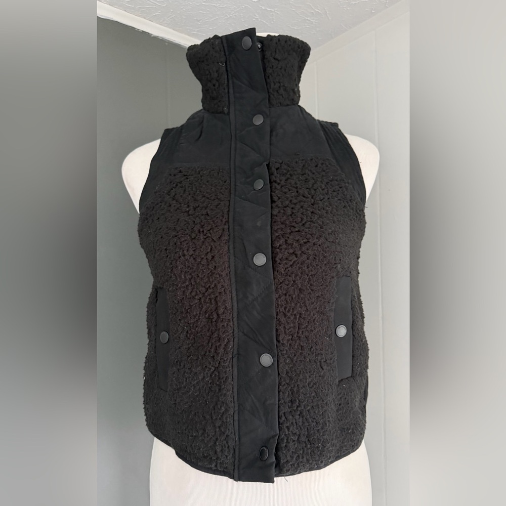 NWT Blank NYC Black Fleece Vest